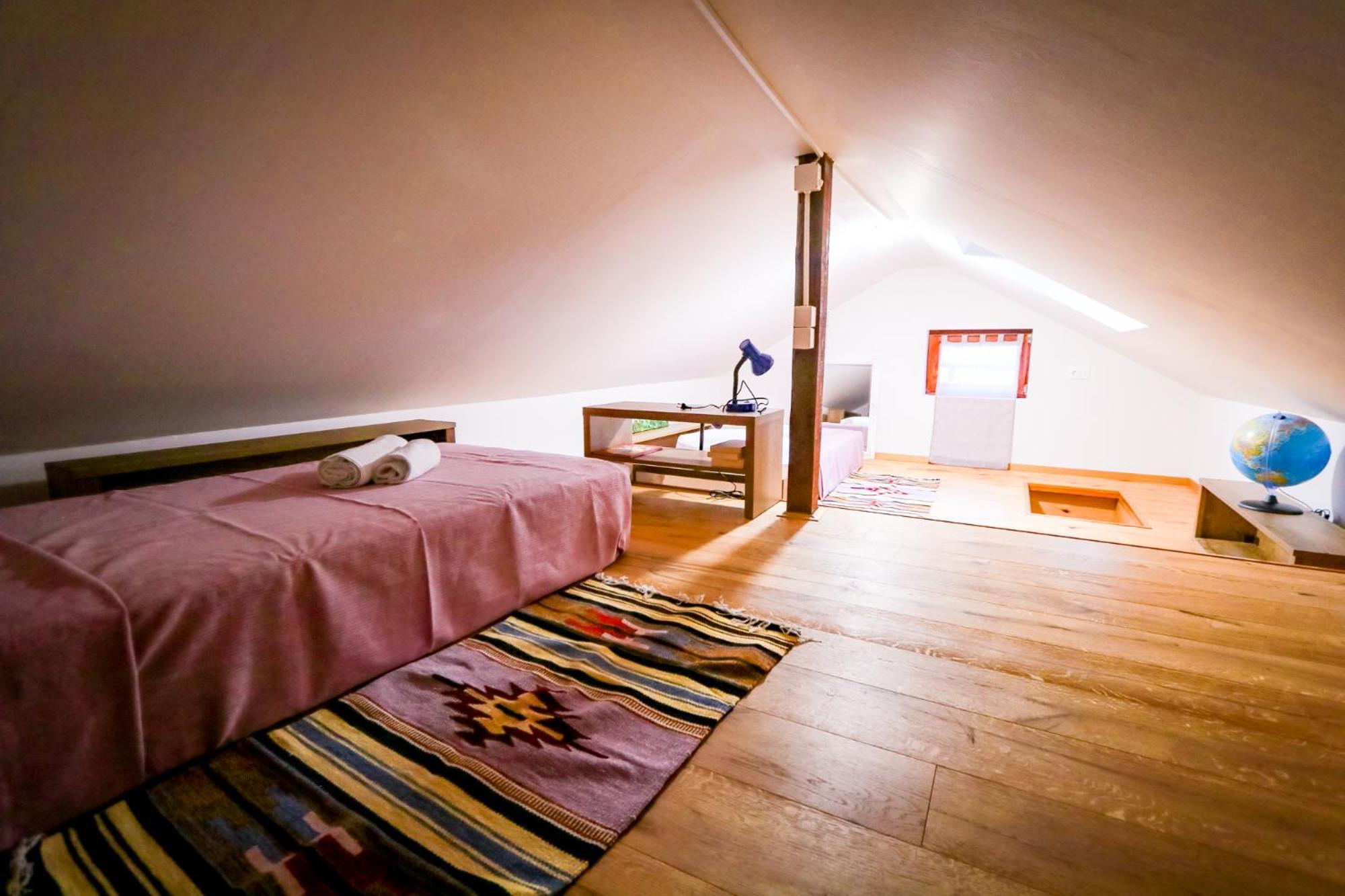 Hostel Strug Makole Bagian luar foto